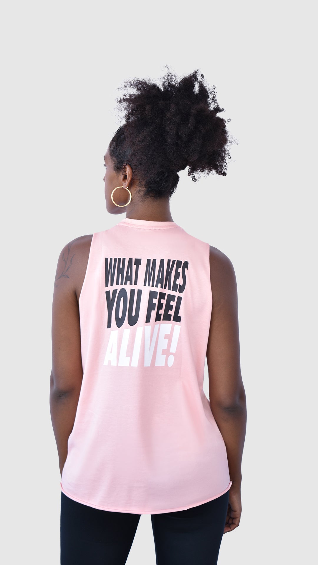 WHAT MAKES YOU FEEL ALIVE TANKTOP IN SIMON